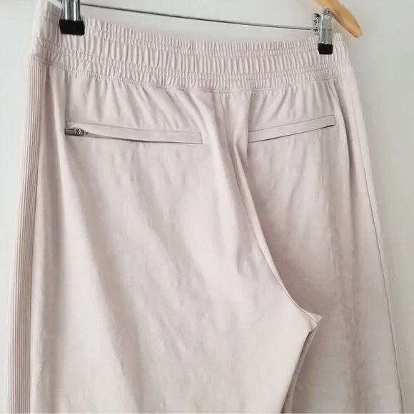 Athleta Brooklyn Textured Jogger in Cream Size 18 - Picture 12 of 16